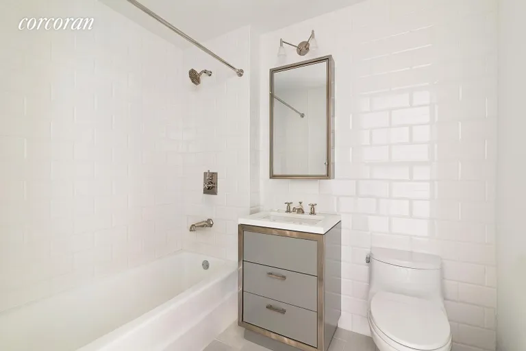 New York City Real Estate | View 200 East 79th Street, 2C | Full Bathroom | View 3
