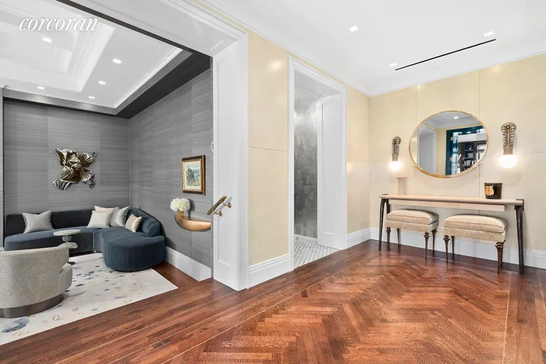 New York City Real Estate | View 14 East 75th Street, 11E | Gallery/Entry | View 7