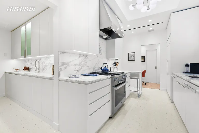 New York City Real Estate | View 14 East 75th Street, 11E | room 11 | View 12