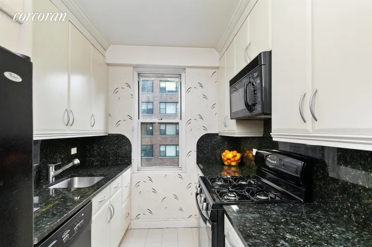 New York City Real Estate | View 340 East 64th Street, 5B | Other Listing Photo | View 11