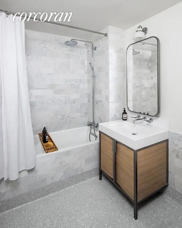 New York City Real Estate | View 214 West 72Nd Street, FLOOR12 | Full Bathroom | View 10