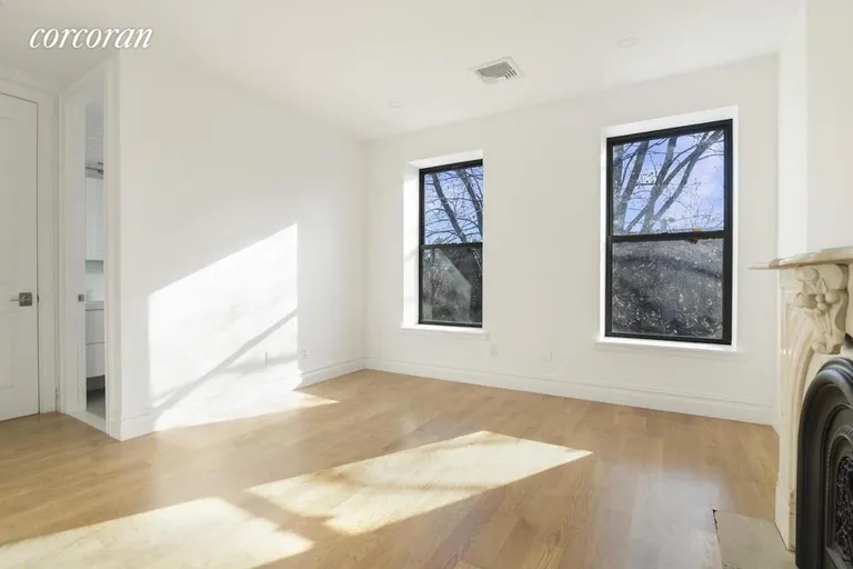 New York City Real Estate | View 562 Hancock Street, 2 | room 4 | View 5