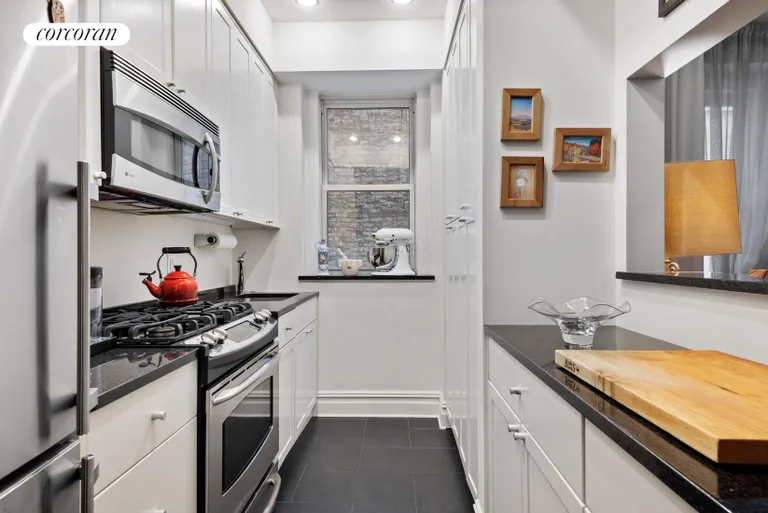 New York City Real Estate | View 25 Fifth Avenue, 5G | Kitchen | View 5