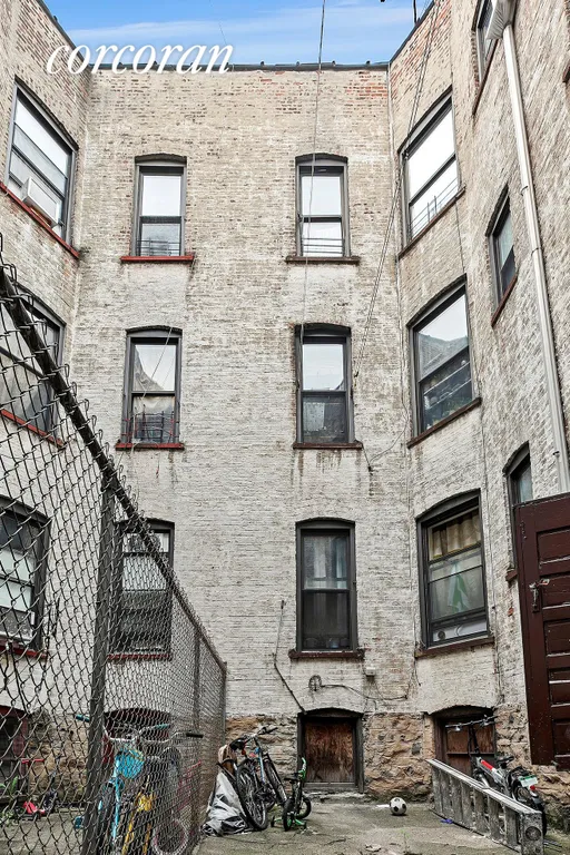 New York City Real Estate | View 190 Lawrence Avenue | Courtyard | View 8