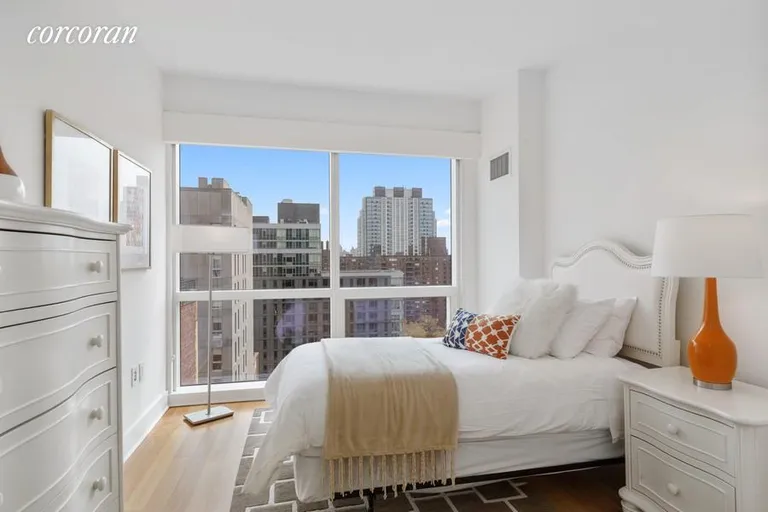 New York City Real Estate | View 2628 Broadway, 16B | room 7 | View 8