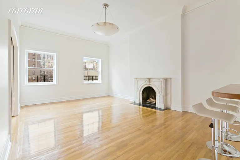 New York City Real Estate | View 96 Pierrepont Street, 4 | Living Room | View 2
