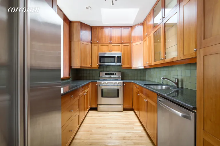 New York City Real Estate | View 96 Pierrepont Street, 4 | Kitchen | View 5