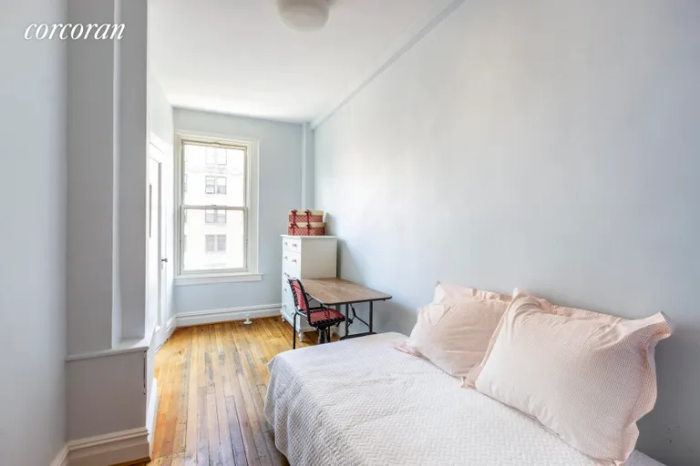New York City Real Estate | View 895 West End Avenue, 10A | Bedroom | View 8