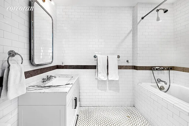 New York City Real Estate | View 14 Wooster Street, 6 | Full Bathroom | View 12