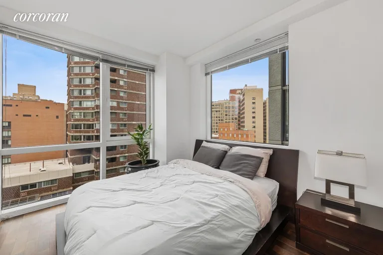New York City Real Estate | View 340 East 23rd Street, 15L | room 2 | View 3