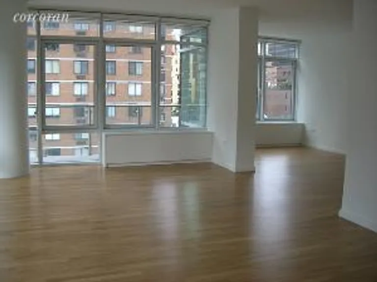 New York City Real Estate | View 310 East 53rd Street, 9B | room 2 | View 3