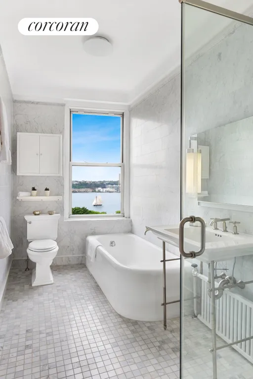 New York City Real Estate | View 50 Riverside Drive, 9A | RENOVATED ENSUITE PRINCIPAL BATHROO | View 15