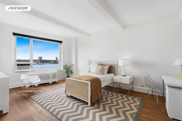 New York City Real Estate | View 50 Riverside Drive, 9A | OPEN RIVER VIEWS | View 17