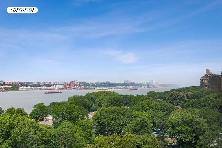 New York City Real Estate | View 50 Riverside Drive, 9A | SWEEPING VIEWS | View 19