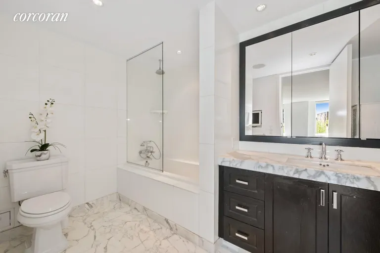 New York City Real Estate | View 333 Rector Place, 605 | Bathroom | View 5