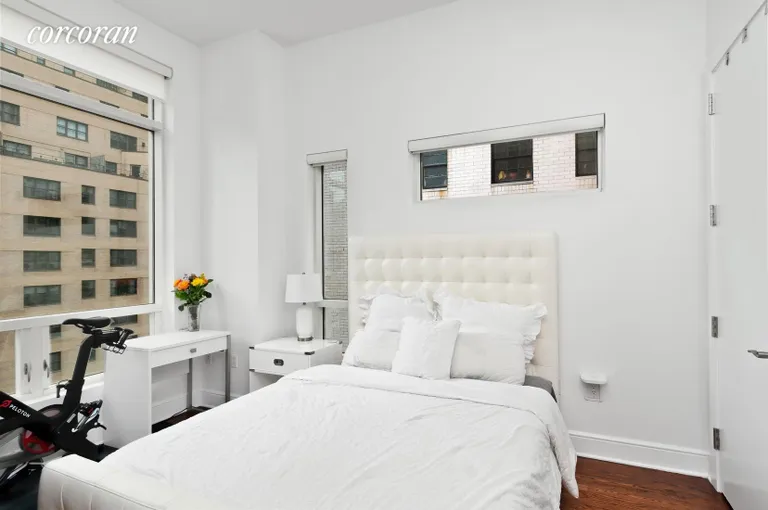 New York City Real Estate | View 250 East 49th Street, 8D | room 4 | View 5