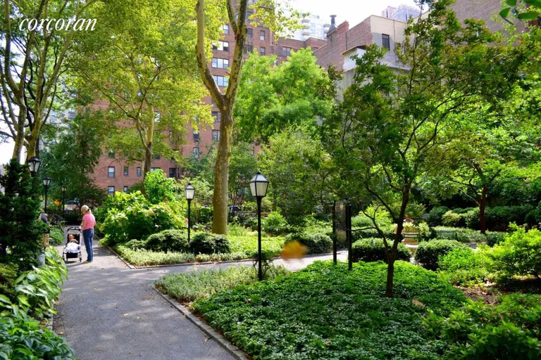 New York City Real Estate | View 45 Tudor City Place, 1606 | room 9 | View 10