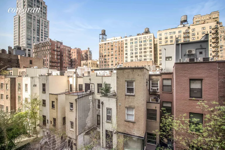 New York City Real Estate | View 315 West 70th Street, 6F | room 4 | View 5