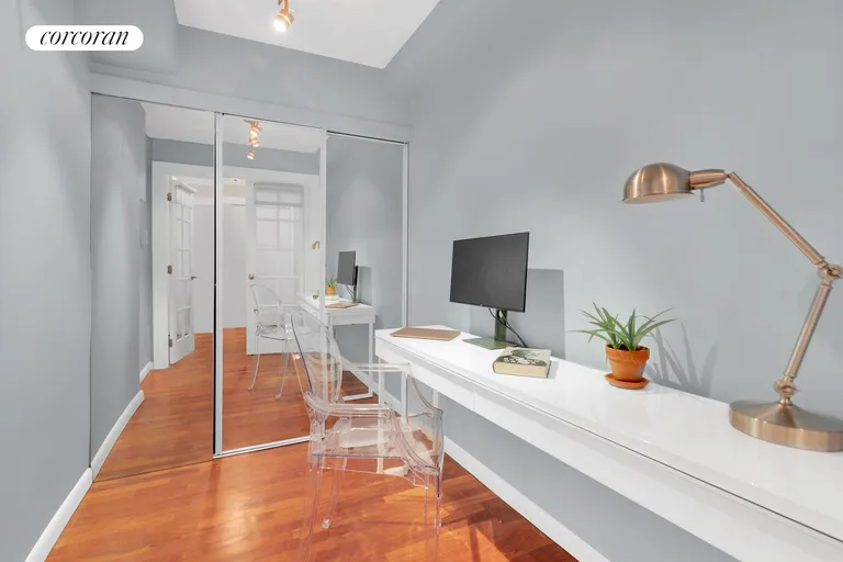New York City Real Estate | View 310 East 70th Street, 10A | room 3 | View 4