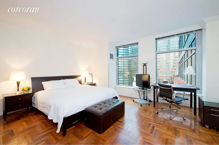 New York City Real Estate | View 250 East 54th Street, 14F | room 2 | View 3