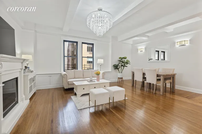 New York City Real Estate | View 17 West 71st Street, 7D | Living Room | View 2