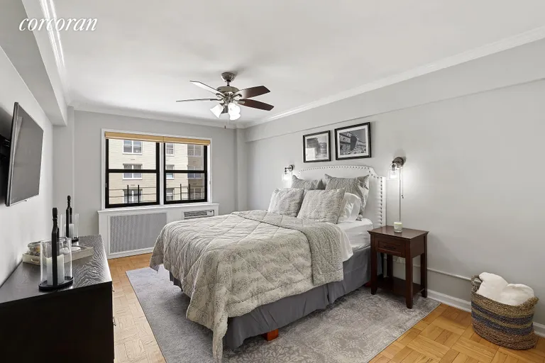 New York City Real Estate | View 333 East 75th Street, 7A | Bedroom | View 6