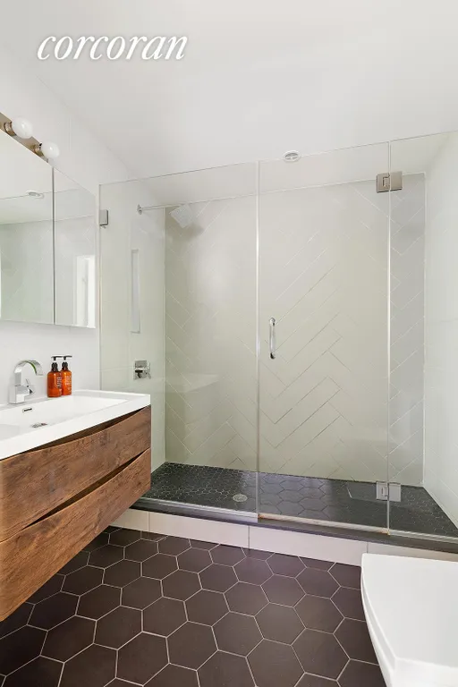 New York City Real Estate | View 767A Bergen Street, 1A | Master Bathroom | View 10