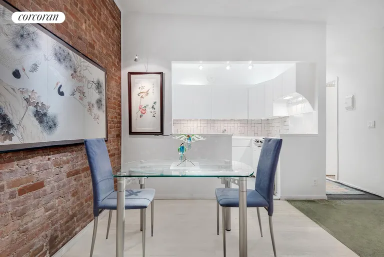 New York City Real Estate | View 204 West 92Nd Street, 2R | Dining Area | View 2
