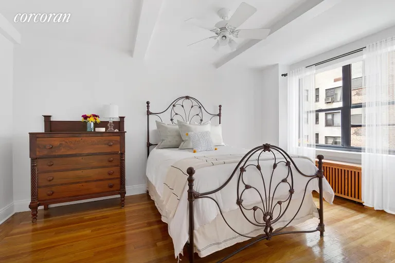 New York City Real Estate | View 245 East 72Nd Street, 6F | room 4 | View 5