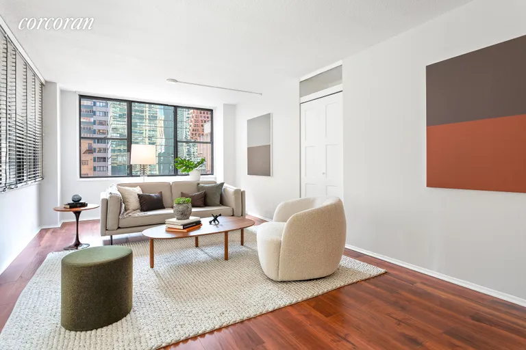 New York City Real Estate | View 301 East 45th Street, 8B | room 1 | View 2