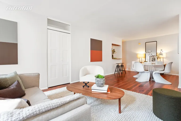 New York City Real Estate | View 301 East 45th Street, 8B | room 2 | View 3