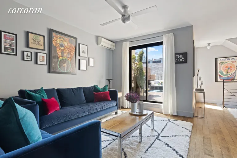 New York City Real Estate | View 242 South 1st Street, PH-4E | room 6 | View 7