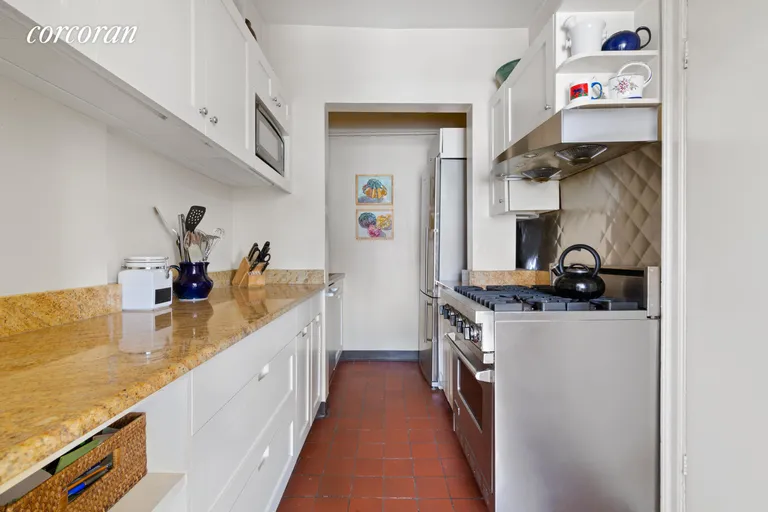 New York City Real Estate | View 40 West 72Nd Street, 125 | Kitchen | View 3