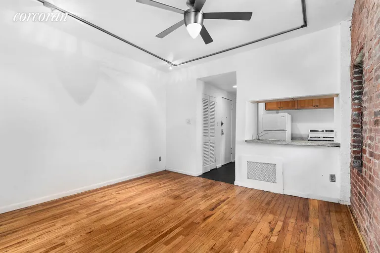 New York City Real Estate | View 424 West 46th Street, 4B | room 1 | View 2