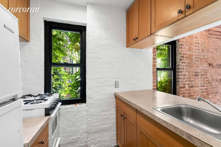 New York City Real Estate | View 424 West 46th Street, 4B | room 2 | View 3