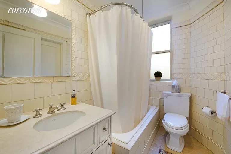 New York City Real Estate | View 607 West End Avenue, 5A | room 10 | View 11