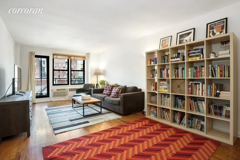 New York City Real Estate | View 515 East 7th Street, 4N | Spacious Living Room Facing West | View 2