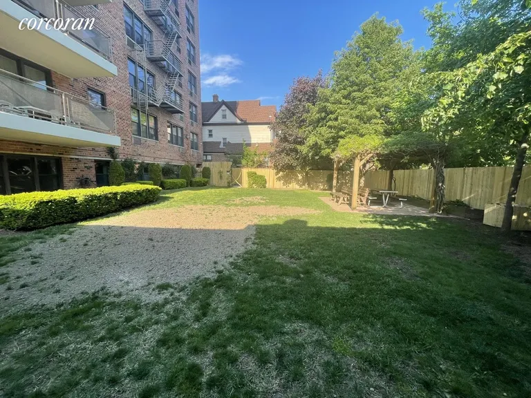 New York City Real Estate | View 515 East 7th Street, 4N | Common Fenced-In Garden/Backyard fo | View 9