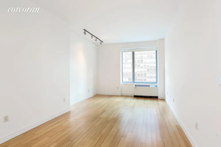 New York City Real Estate | View 303 East 33rd Street, 8H | room 1 | View 2