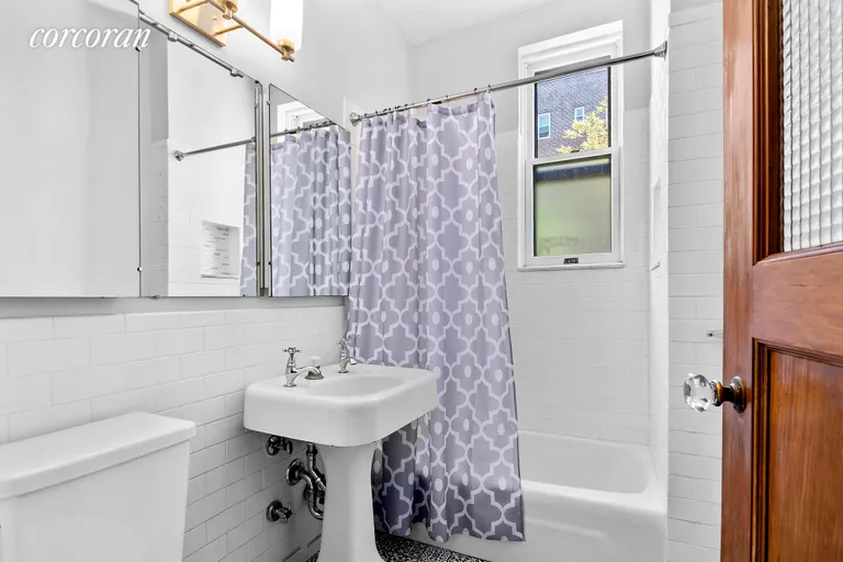 New York City Real Estate | View 35-27 80th Street, 22 | Full Bathroom | View 5