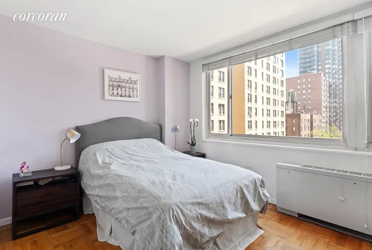 New York City Real Estate | View 1500 Second Avenue, 10H | room 3 | View 4