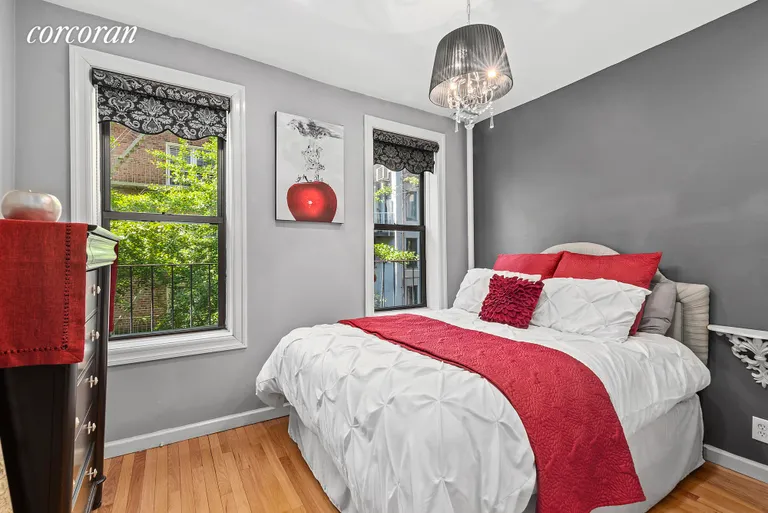 New York City Real Estate | View 218-220 East 82Nd Street, 3RE | Bedroom | View 2