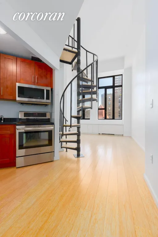New York City Real Estate | View 176 WEST 86TH STREET, RU8E | 1 Bed, 1 Bath | View 1