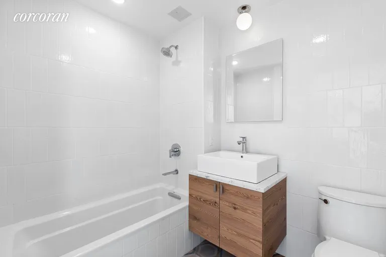 New York City Real Estate | View 734 5th Avenue, 2C | Full Bathroom | View 4