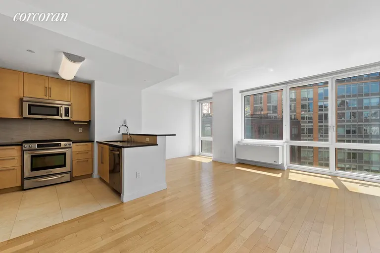 New York City Real Estate | View 415 Main Street, 9D | Living Room | View 4
