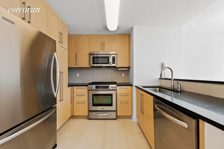 New York City Real Estate | View 415 Main Street, 9D | Kitchen | View 5