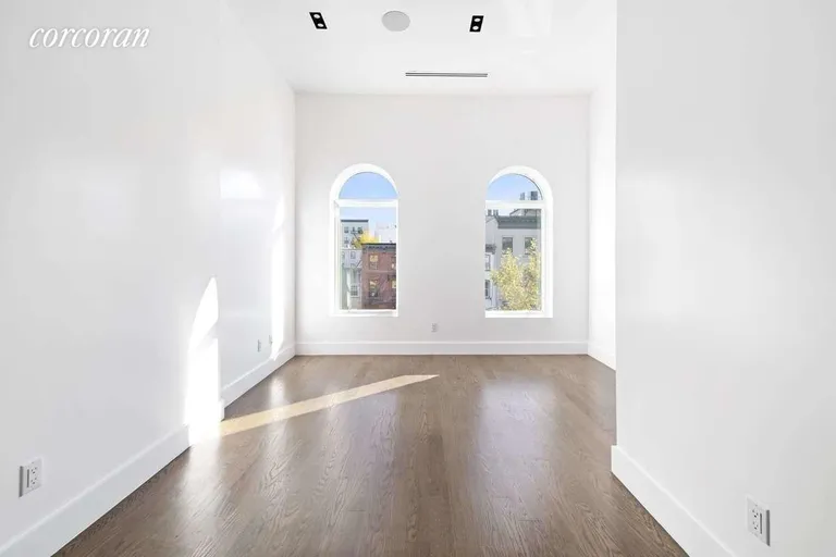New York City Real Estate | View 127 Putnam Avenue, 2A | Bedroom | View 5
