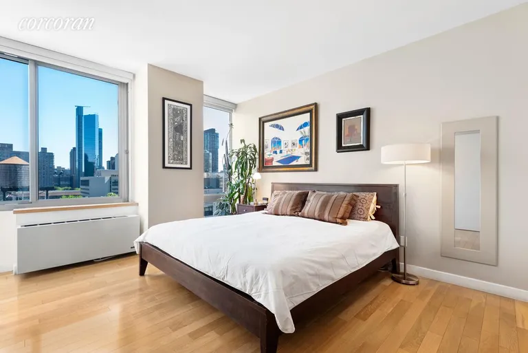 New York City Real Estate | View 225 West 60th Street, 14C | room 6 | View 7