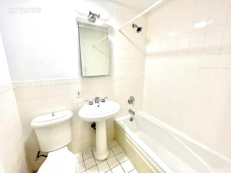 New York City Real Estate | View 107 West 68th Street, 1C | room 3 | View 4