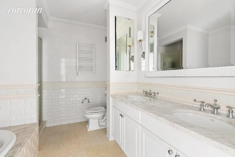 New York City Real Estate | View 300 East 77th Street, 10A | En suite primary bathroom | View 6